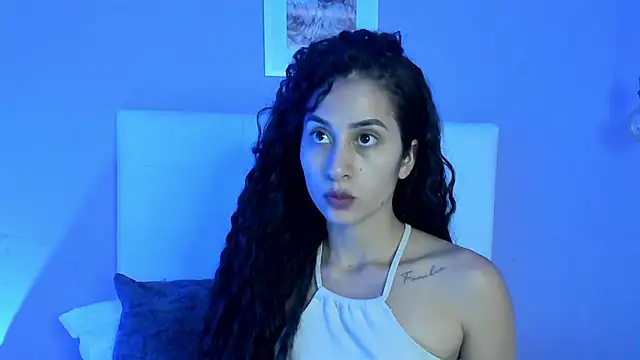 Snapshot of fernanda317 chatting on June 2026 04:29:02 PM fernanda317 online show from June 2026 04:29:02 PM