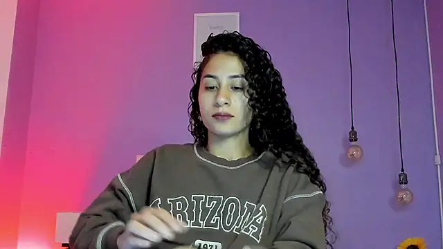 Snapshot of fernanda317 chatting on July 2026 06:56:01 PM fernanda317 online show from July 2026 06:56:01 PM