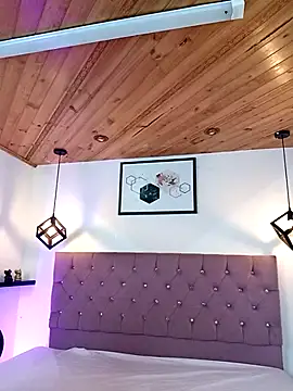 Snapshot of Arianaa_Toro chatting on October 2025 01:32:01 PM Arianaa Toro online show from October 2025 01:32:01 PM