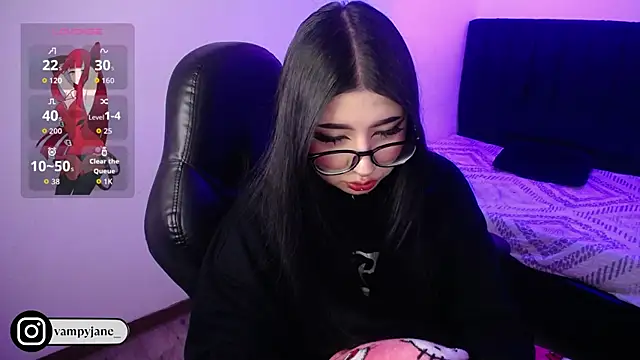 Snapshot of VamppyJane chatting on November 2025 12:55:01 AM VamppyJane online show from November 2025 12:55:01 AM