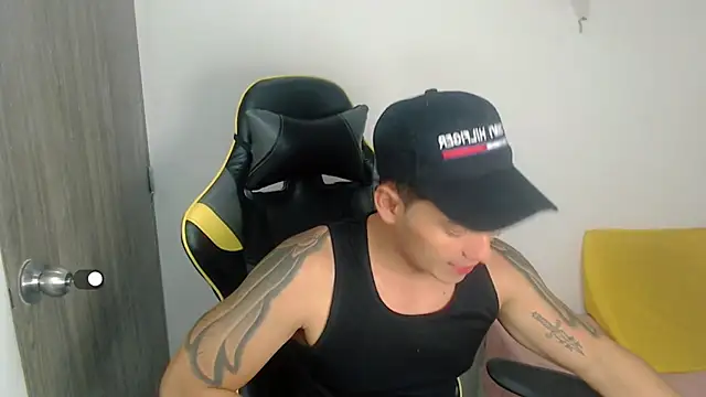 Maynow 666 online show from October 2025 09:03:01 PM