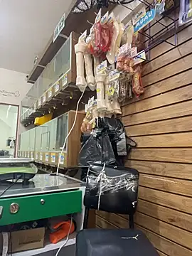 Leonardmoppet online show from November 2025 08:51:01 PM