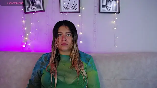 Sweet Bella Valery online show from April 2026 03:16:01 PM