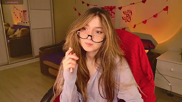 Snapshot of BellaSink chatting on February 2026 05:39:01 AM BellaSink online show from February 2026 05:39:01 AM