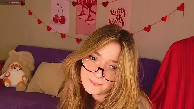 Snapshot of BellaSink chatting on February 2026 05:38:01 AM BellaSink online show from February 2026 05:38:01 AM