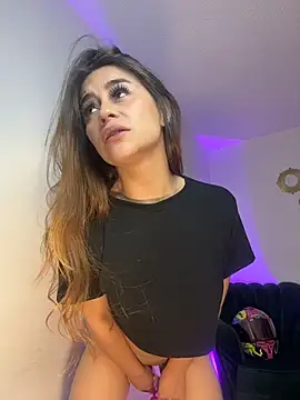 Aliss rose online show from November 2025 11:27:02 PM