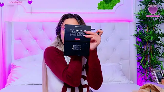 AriannaSins online show from February 2026 01:27:01 PM