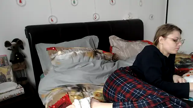 SandyCassie online show from January 2026 10:30:02 AM