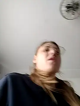 SandyCassie online show from March 2026 08:37:02 AM