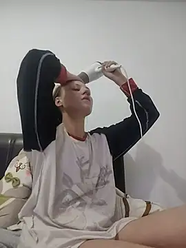 SandyCassie online show from May 2026 06:24:01 PM