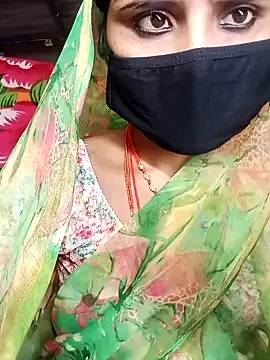 Snapshot of Rajni_chauhan chatting on October 2025 10:49:01 AM Rajni chauhan online show from October 2025 10:49:01 AM