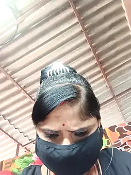 Snapshot of Rajni_chauhan chatting on November 2025 06:24:02 AM Rajni chauhan online show from November 2025 06:24:02 AM