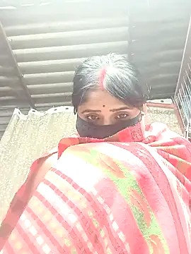 Snapshot of Rajni_chauhan chatting on November 2025 06:59:02 PM Rajni chauhan online show from November 2025 06:59:02 PM