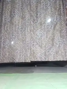 Snapshot of Rajni_chauhan chatting on November 2025 03:15:02 PM Rajni chauhan online show from November 2025 03:15:02 PM