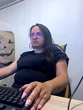 Snapshot of antoniamiller69 chatting on November 2025 12:34:02 AM antoniamiller69 online show from November 2025 12:34:02 AM