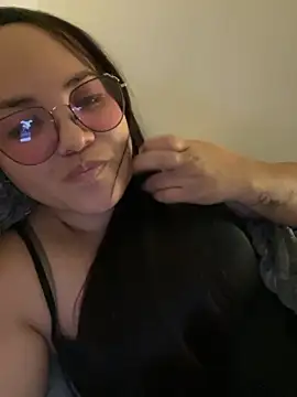 Snapshot of antoniamiller69 chatting on November 2025 02:33:01 AM antoniamiller69 online show from November 2025 02:33:01 AM