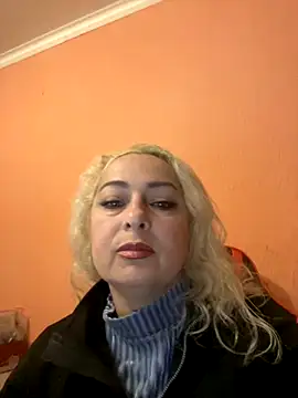 LunaStar3355 online show from October 2025 07:03:02 PM
