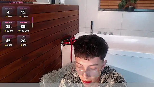 Tiam muller online show from November 2025 03:43:02 AM