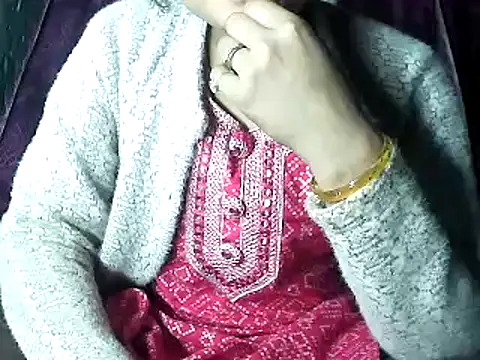 Snapshot of diksha--s chatting on December 2025 07:28:02 AM diksha--s online show from December 2025 07:28:02 AM