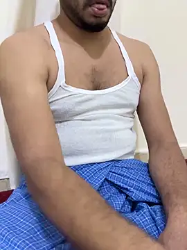 Handsome8677 online show from April 2026 09:53:01 PM