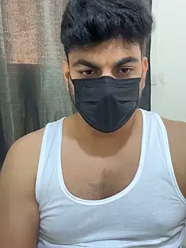 Handsome8677 online show from June 2026 02:33:01 PM