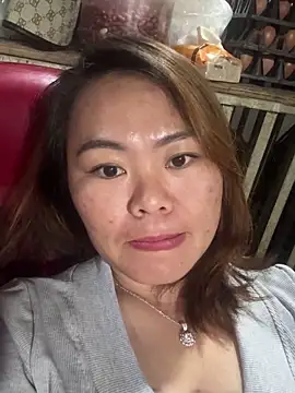 panda-bae online show from October 2025 12:49:02 PM