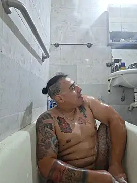 Snapshot of Rueditasss chatting on January 2026 03:12:02 AM Rueditasss online show from January 2026 03:12:02 AM