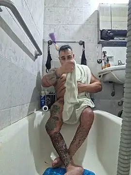 Snapshot of Rueditasss chatting on March 2026 02:28:02 AM Rueditasss online show from March 2026 02:28:02 AM