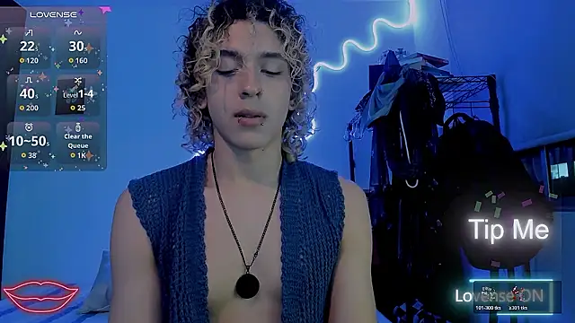 Snapshot of Lyric_Mirage chatting on March 2026 12:25:02 AM Lyric Mirage online show from March 2026 12:25:02 AM