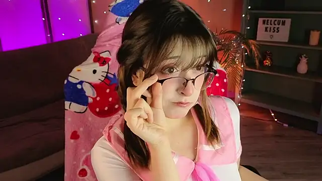 Soffi Toffi online show from February 2026 03:16:02 PM