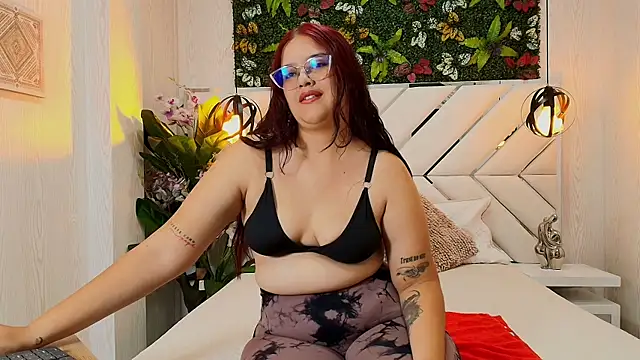 Snapshot of scarlett_montoya chatting on November 2025 12:15:02 PM scarlett montoya online show from November 2025 12:15:02 PM