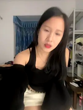 Snapshot of littlesluttycat chatting on November 2025 04:21:02 PM littlesluttycat online show from November 2025 04:21:02 PM