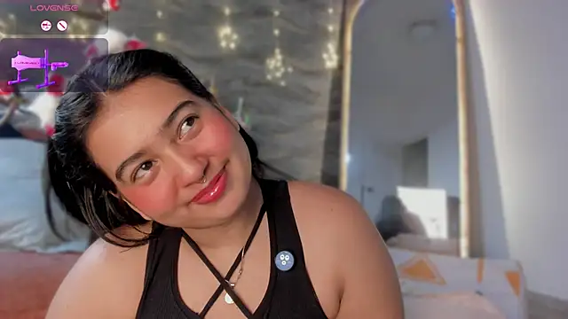 lilithst  online show from December 2025 09:00:01 PM