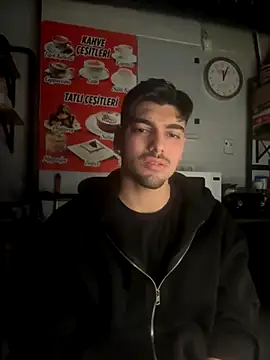 Snapshot of emir343475 chatting on November 2025 09:05:02 PM emir343475 online show from November 2025 09:05:02 PM