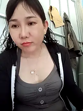 Ana-love2025 online show from November 2025 02:56:02 AM