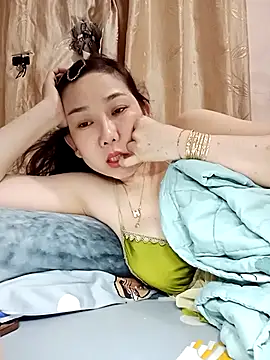 Ana-love2025 online show from November 2025 01:04:02 PM