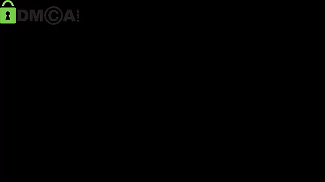 Snapshot of Lunaira_Deep chatting on July 2026 12:40:01 AM Lunaira Deep online show from July 2026 12:40:01 AM