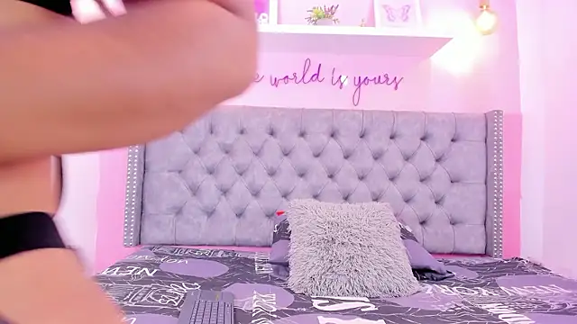 Sophiia 77 online show from February 2026 10:26:01 PM