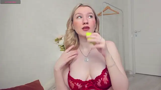 LinaRayy online show from February 2026 01:02:01 AM