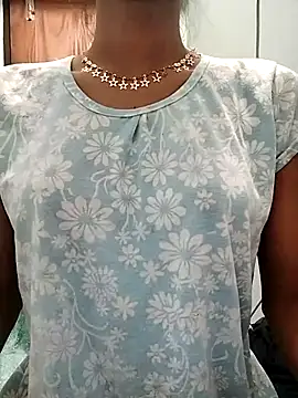 Snapshot of Ratri-Biswas chatting on February 2026 03:41:02 PM Ratri-Biswas online show from February 2026 03:41:02 PM