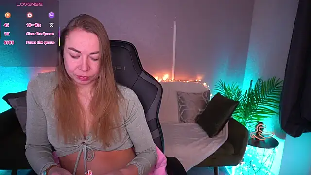 VixenMuse online show from February 2026 08:25:02 PM