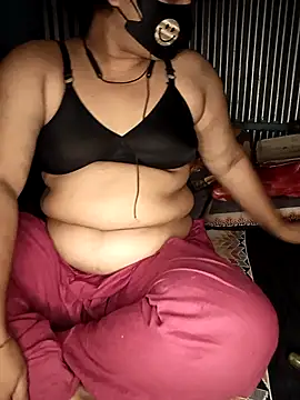 Snapshot of Priyanka-Khan chatting on July 2026 07:34:02 PM Priyanka-Khan online show from July 2026 07:34:02 PM