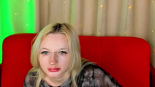 AlessaKiss online show from November 2025 01:53:01 AM