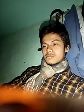 Snapshot of maxmishra18 chatting on November 2025 04:58:02 PM maxmishra18 online show from November 2025 04:58:02 PM