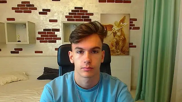 BradyFlint online show from November 2025 05:28:02 AM