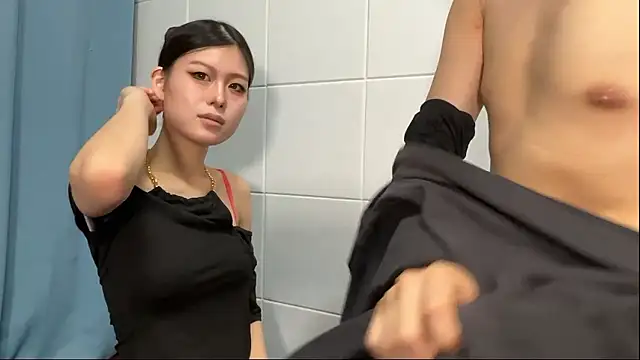 Snapshot of AKUMA_JP chatting on October 2025 10:45:01 AM AKUMA JP online show from October 2025 10:45:01 AM