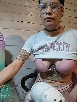 Natimiau online show from October 2025 04:53:02 PM