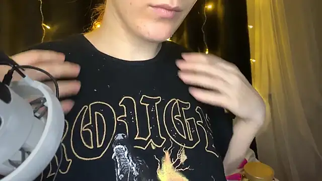 Veksal1a online show from November 2025 04:29:02 AM