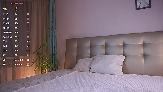 Snapshot of MayaHjelm chatting on November 2025 04:55:01 AM MayaHjelm online show from November 2025 04:55:01 AM