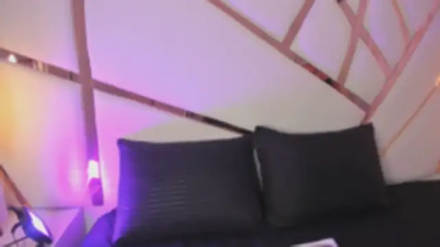 Snapshot of Lily_StClair chatting on November 2025 11:36:02 AM Lily StClair online show from November 2025 11:36:02 AM